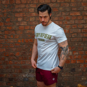 Training T-Shirt in White / Olive